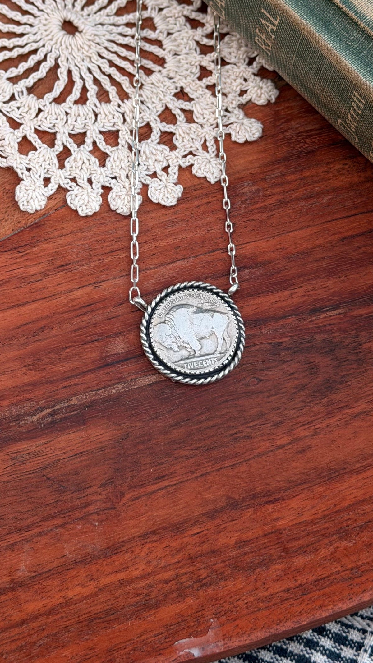 Buffalo Coin Twist