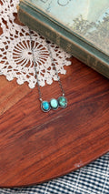 Lilly Necklace