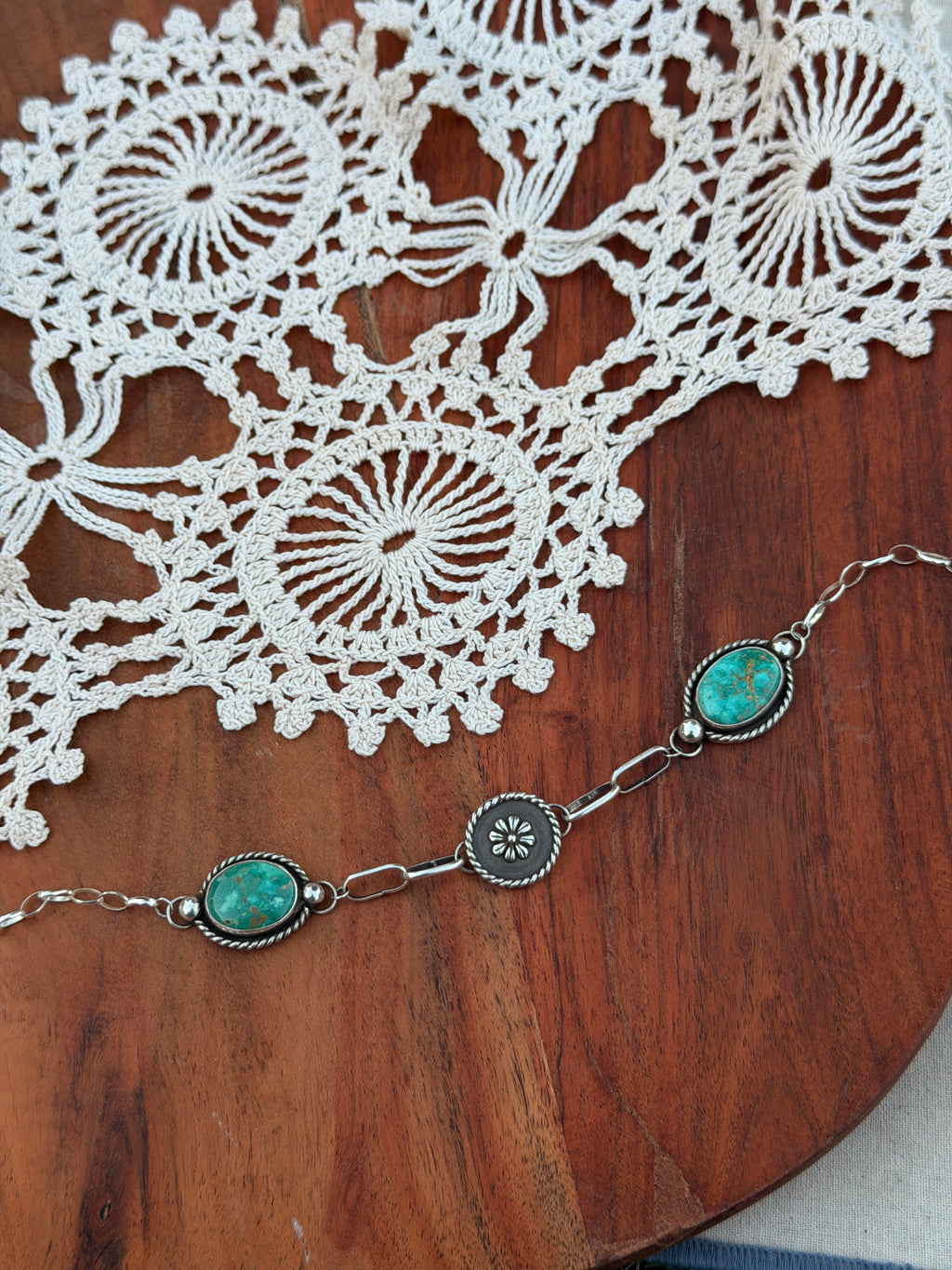 Jolie Choker