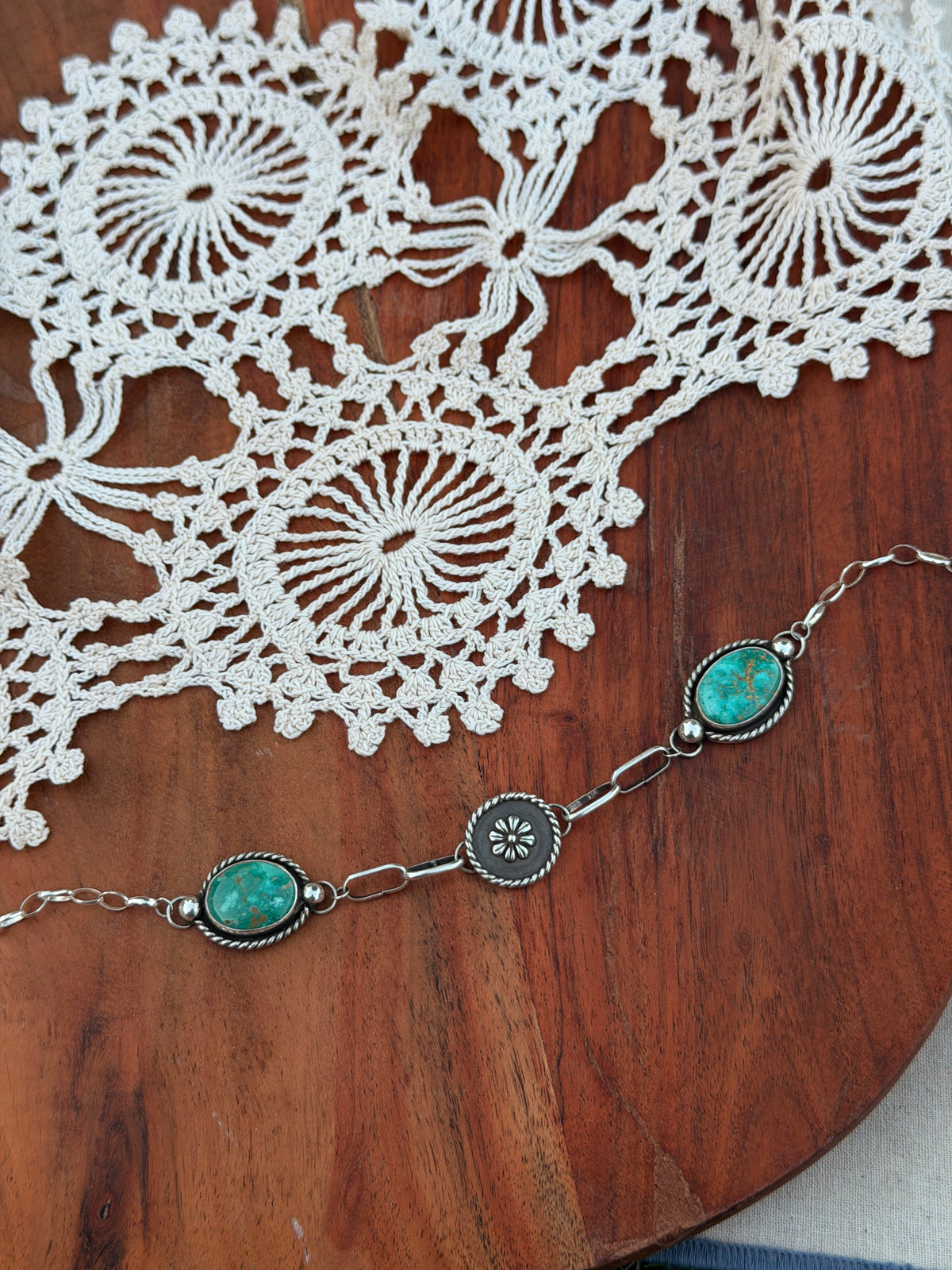Jolie Choker